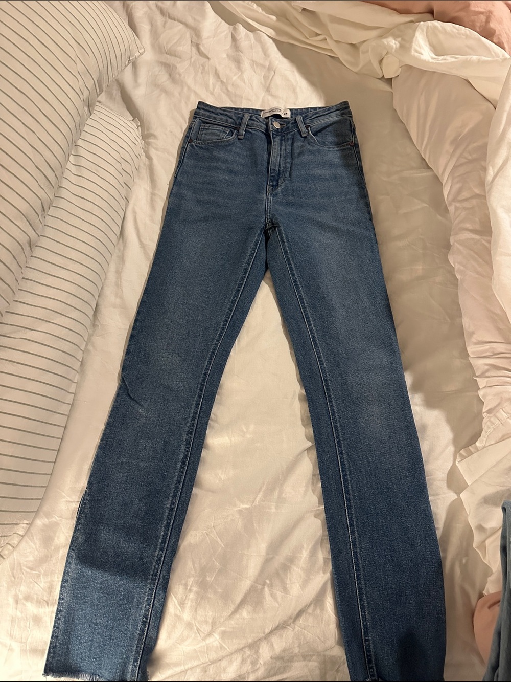 Just Black Slim Straight Leg Jeans in Dark Blue Wash
